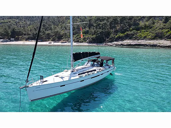 Bavaria Cruiser 56