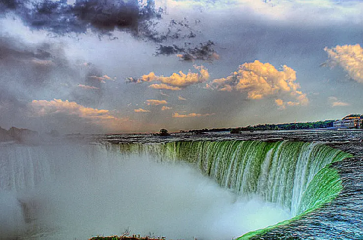  ©paul bica from Toronto   CC BY 2.0