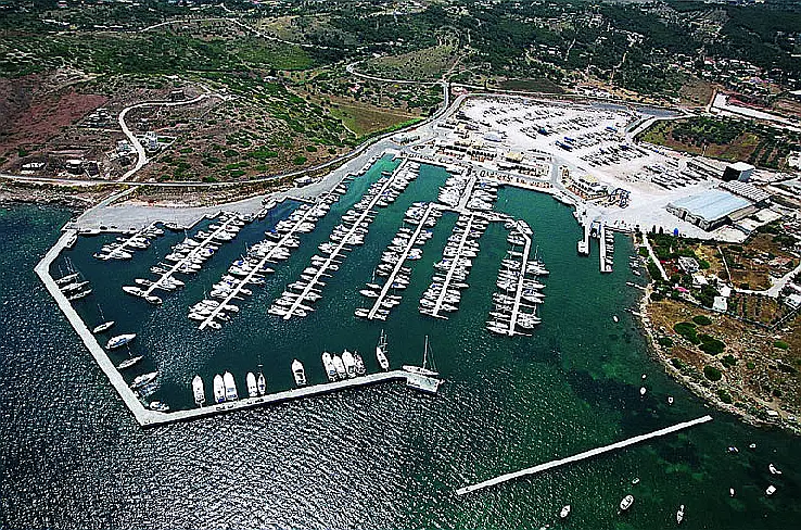 Yachtcharter Lavrion, Olympic Marina © greek-marinas.gr