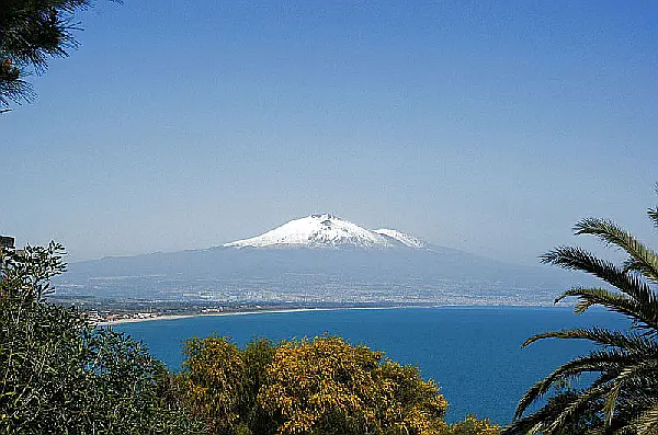 Yachtcharter Sizilien ©Allie_CaulfieldCC BY 2.0