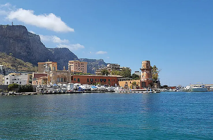 Yachtcharter Palermo, Club Nautico Vincenzo Florio © clubnauticovincenzoflorio.com