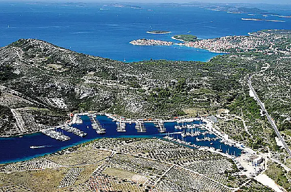  © marinakremik-adriatiq.com